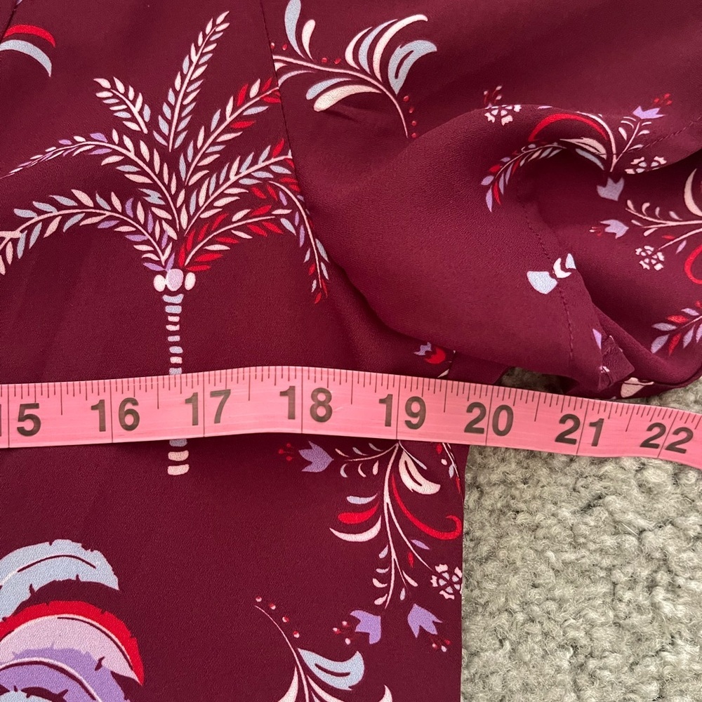 Liz Claiborne Burgandy Floral Blouse - Picture 4 of 6